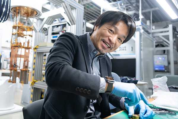 産学官の緊密な連携で量子コンピュータを掌中に